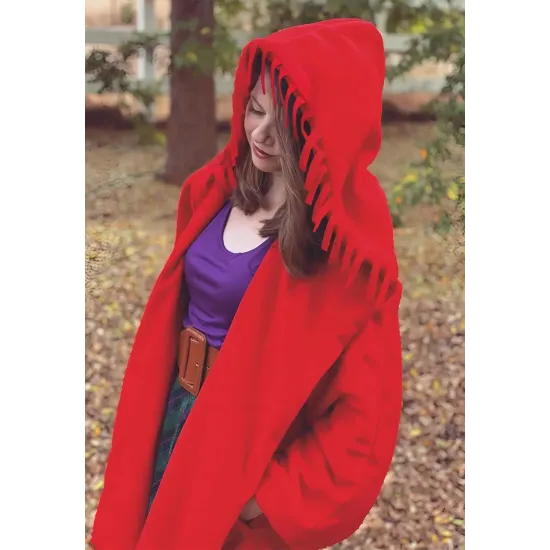 Allison-Hocus-Pocus-Red-Coat