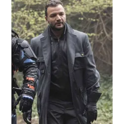 Nick E Tarabay Arrow Coat