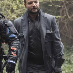 Nick E Tarabay Arrow Coat