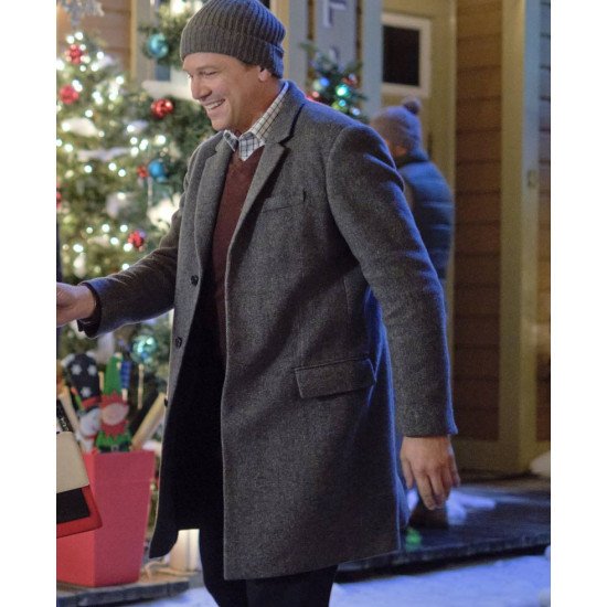 Good Morning Christmas Marc Blucas Grey Coat