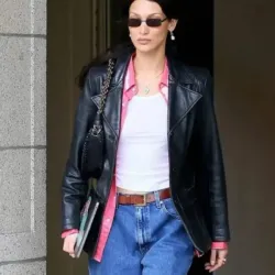 Meeting In NYC 2022 Bella Hadid Black Jacket