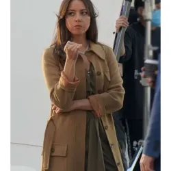 Operation Fortune Ruse De Guerre Aubrey Plaza Coat