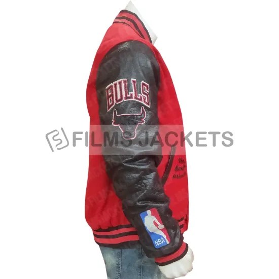 Pro Standard Chicago Bulls Varsity Jacket