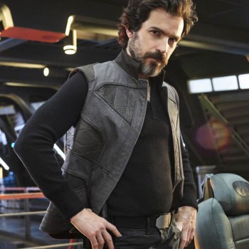 Santiago Cabrera Star Trek Picard Vest