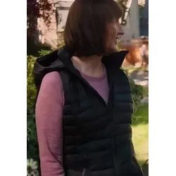 Zoey's Extraordinary Playlist Mary Steenburgen Vest with Hood